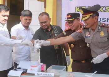 Waka Polres Wajo Hadiri Pemusnahan Barang Bukti Perkara Pidana di Kejari