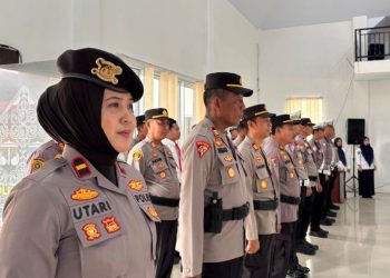 Personel Polres Luwu Terima Kenaikan Pangkat Pengabdian
