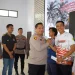 Kapolres Kepulauan Selayar Serahkan Hadiah ke Pemenang Lomba Menembak Tupai
