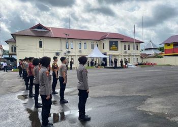 Kapolres Selayar dan Kabag SDM Terima Kedatangan 20 Personel Bintara Baru