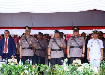 Kapolrestabes Makassar Hadiri Pelantikan dan Pengambilan Sumpah Bintara Polri