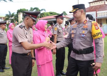 Pimpin Kenaikan Pangkat 54 Personel, Kapolres Bulukumba: Pangkat dan Semangat Baru
