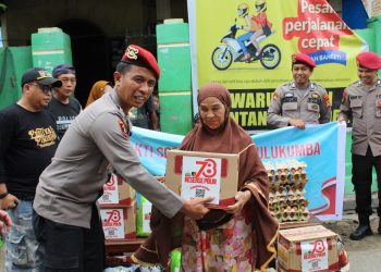 Peringati Hari Jadi Reserse Ke-78, Satreskrim Polres Bulukumba Gelar Baksos