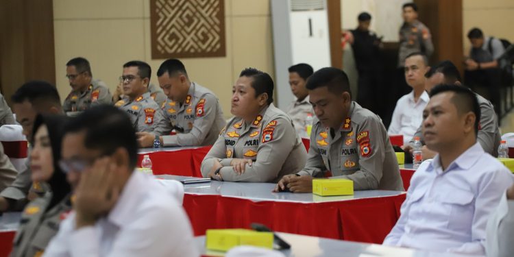 Ikuti Taklimat Akhir Audit Tematik, Kapolres Selayar: Evaluasi Untuk Peningkatan Kinerja