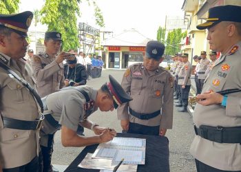Kapolres Parepare Pimpin Sertijab Kabag Ops dan Kapolsek Bacukiki