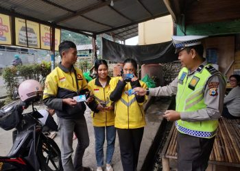 Melalui Polantas Menyapa, Sat Lantas Polres Tana Toraja Edukasi Ojol Wujudkan Lalu Lintas Aman