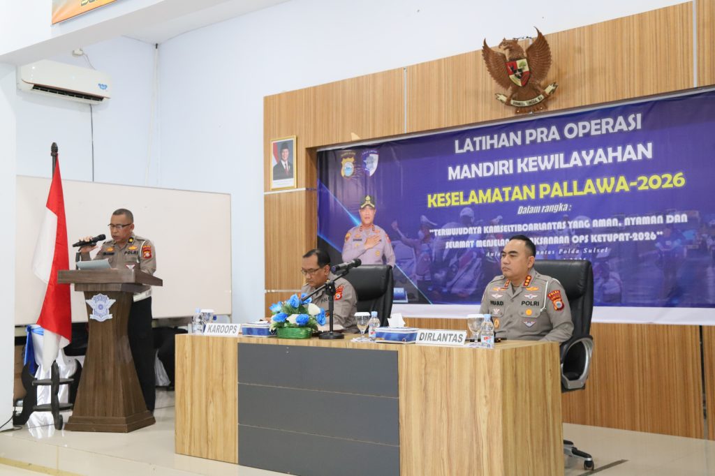 Gelar Lat Pra Ops Keselamatan 2026, Dirlantas Polda Sulsel: Laksanakan Tugas Secara Profesional dan Hindari Komplain