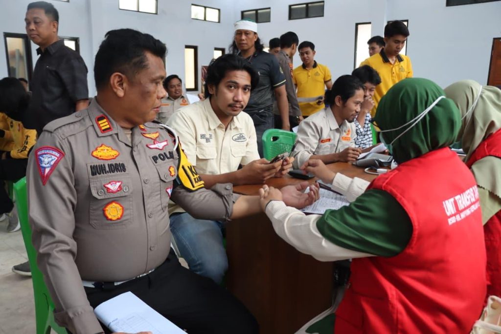 Polres Selayar Gelar Donor Darah Dalam Rangka HUT Intelkam ke-80