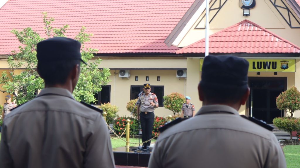 Pimpin Apel di Awal Tahun, Kapolres Luwu Tegaskan Soliditas dan Profesionalisme Personel