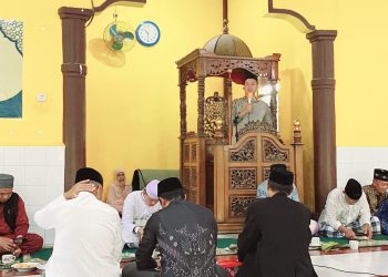Kapolres Tana Toraja Hadiri Peringatan Isra Mi’raj di Masjid Babur Rahmah Rembon