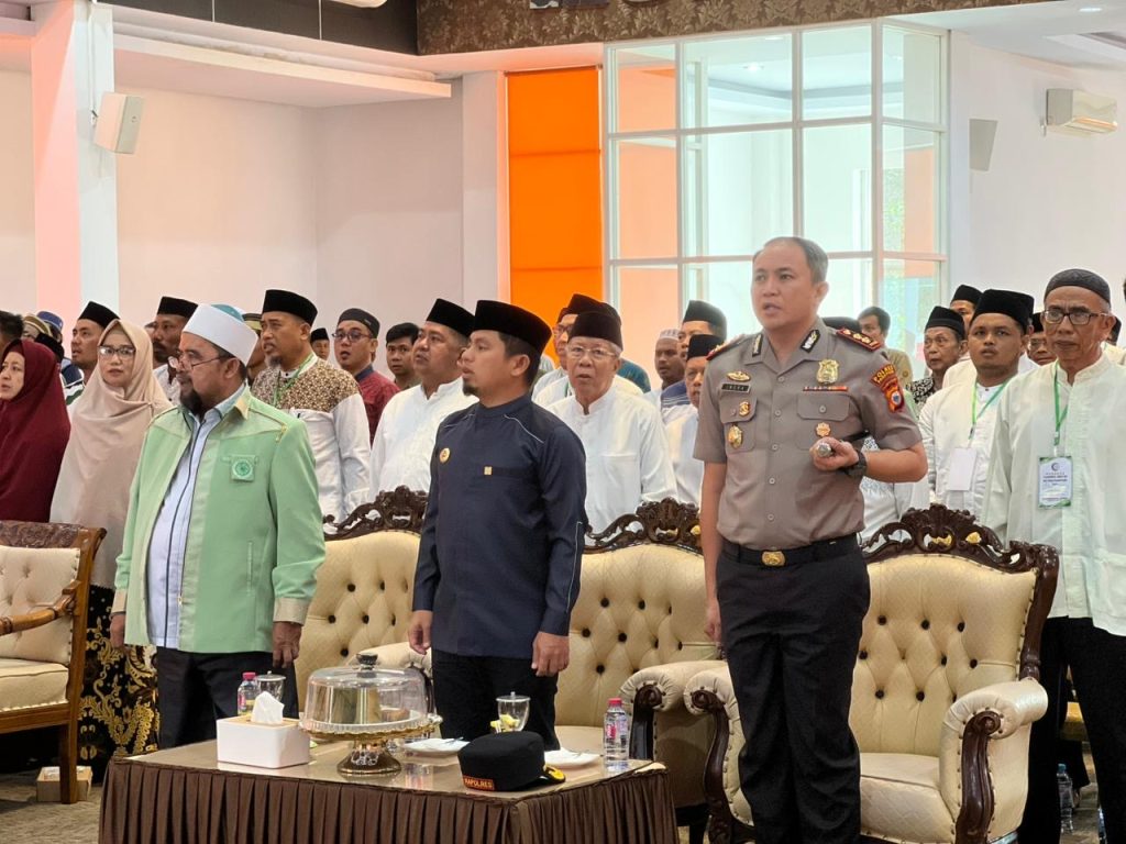 Kapolres Parepare Hadiri Pelantikan dan Raker Pengurus Daerah IPIM Periode 2025–2030