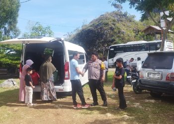 Bhabinkamtibmas Polsek Makale Lakukan Sambang Humanis di Kawasan Wisata Buntu Burake