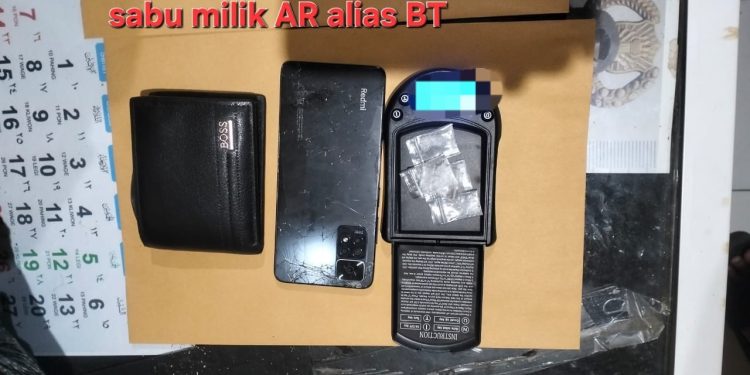 Dalam Sehari, Satres Narkoba Polres Bulukumba Tangkap 2 Pelaku Peredaran Sabu