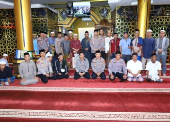 Ini Pesan Kapolrestabes Makassar ke Masyarakat Saat Safari Subuh di Masjid Nurul Mu’Minin Tallo