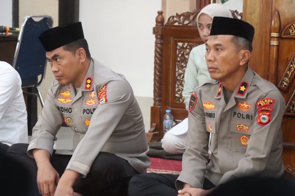 Gelar Peringatan Isra Mi’raj, Kapolres Wajo Ajak Personel Teladani Akhlak Rasulullah