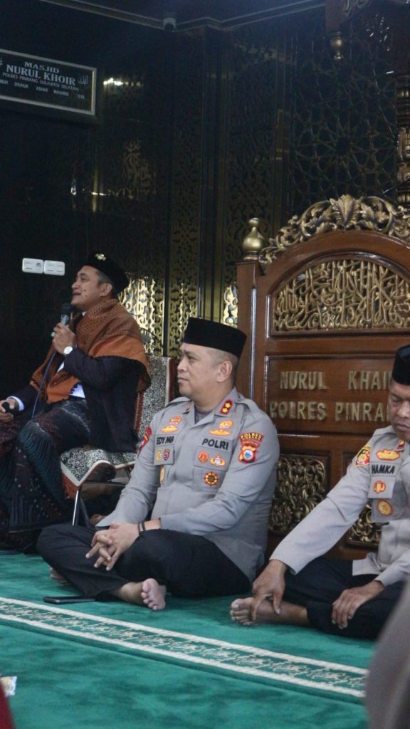 Gelar Peringatan Isra Mi’raj, Kapolres Pinrang: Implementasikan Nilai Kemanusiaan dan Kepedulian Sosial