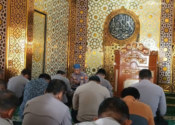Personel Polres Bulukumba Awali Tugas Dengan Baca Yasin dan Doa Bersama