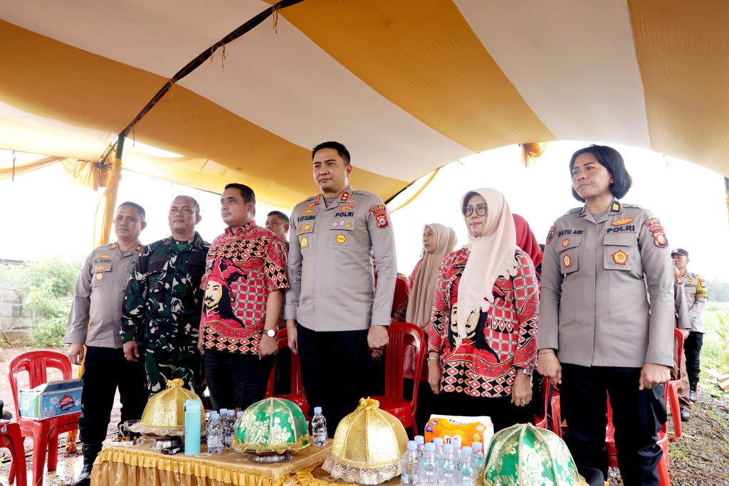 Kapolres Gowa Hadiri Panen Raya Jagung Serentak Kuartal IV 2025 di Bontomarannu