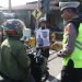 Hari ke-2 Operasi Keselamatan Pallawa 2026, Personel Satlantas Polres Pinrang Edukasi Pengendara