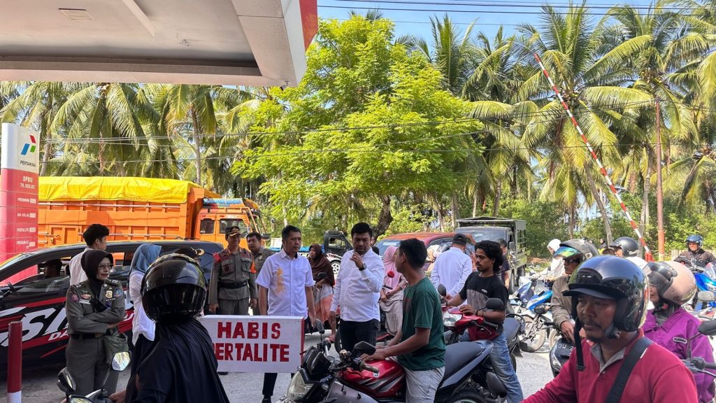 Sat Intelkam dan Reskrim Polres Selayar Dalami Penyebab BBM Langka di SPBU