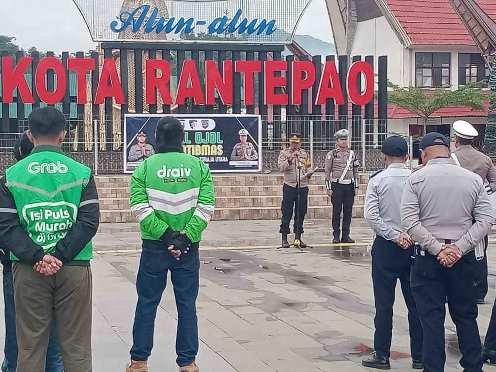 Perkuat Sinergi Jaga Kondusifitas, Polres Toraja Utara Gelar Apel Ojol Kamtibmas