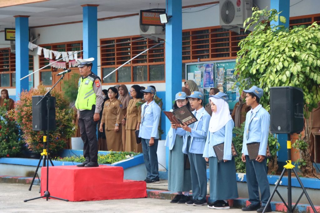 Satlantas Polres Palopo Beri Sosialisasi ke Pelajar di Hari ke-8 Ops Keselamatan Pallawa 2026