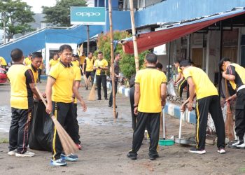 Tindak Lanjuti Atensi Presiden dan Kapolda Sulsel, Polres Sidrap Bersih Bersih di Pasar