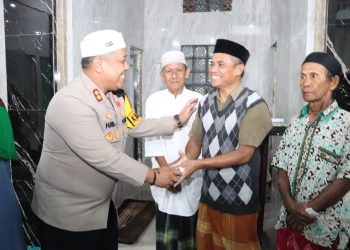 Perkuat Sinergitas Antara Polri dan Masyakat, Kapolres Jeneponto Safari Subuh di Masjid Nurul Falah Kassi Kebo