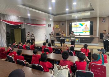 Tanamkan Tertib Berlalu Lintas Sejak Dini, Satlantas Polres Soppeng Gelar Polisi Sahabat Anak Bersama Kelompok Bermain Masita