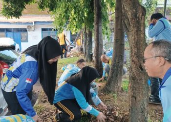 Dukung Gerakan Indonesia Asri, Personel Ditlantas Polda Sulsel Gelar Kurvey