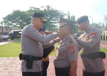 ‎Kapolres Pinrang Pimpin Upacara Korps Kenaikan Pangkat Pengabdian Personel