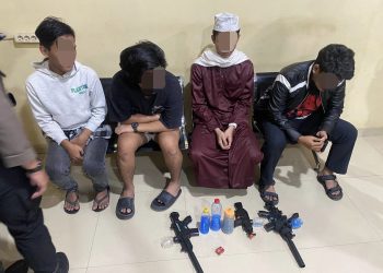 Personel Polres Bone Amankan 4 Pemuda Yang Main Tembakan Berpeluru Karet