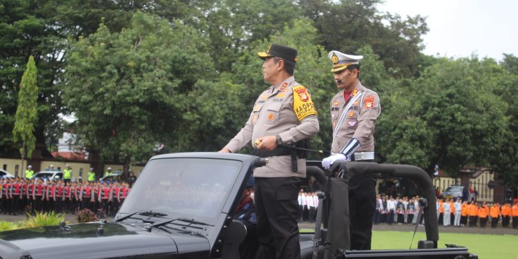 Pimpin Apel Gelar Pasukan Ops Ketupat 2026, Kapolda Sulsel: Laksanakan Tugas Dengan Humanis dan Profesional