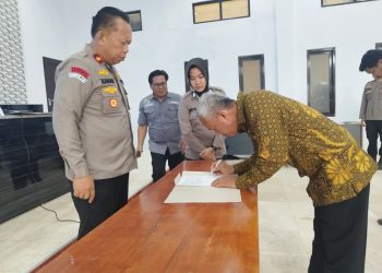 Primkoppol Polres Selayar Kembali Bagikan Sisa Hasil Usaha Kepada Anggota Dalam RAT