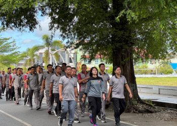 Jaga Kondisi Tetap Prima, Personel Polres Selayar Rutin Olahraga Pagi