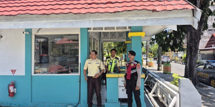 Sat Samapta Polres Parepare Gelar Patroli Dialogis Upaya Jaga Kamtibmas