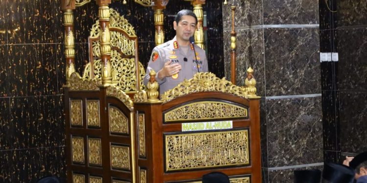 Kapolrestabes Makassar Safari Ramadhan di Karunrung, Ajak Masyarakat Tidak Terpengaruh Anggapan Percuma Melapor Polisi