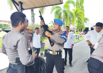 Polres Pinrang Gelar Pemeriksaan Senjata Api Dinas Milik Personel