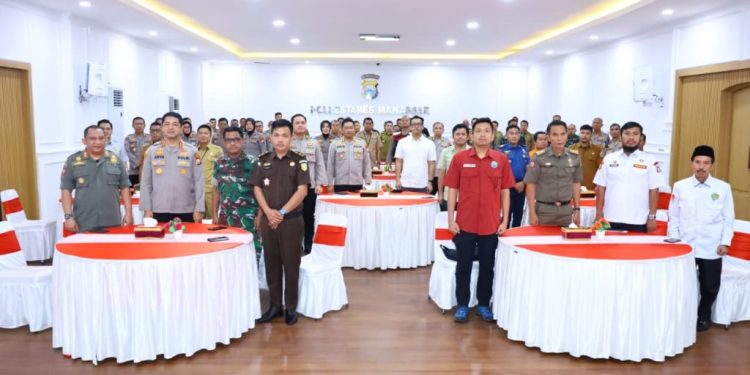 Matangkan Kesiapan Jelang  Mudik dan Arus Balik, Kapolrestabes Makassar Pimpin Rakor Lintas Sektoral
