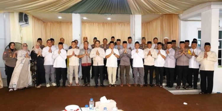 Kapolrestabes Makassar Gelar Halal Bihalal Bersama Personel dan Pengurus Bhayangkari