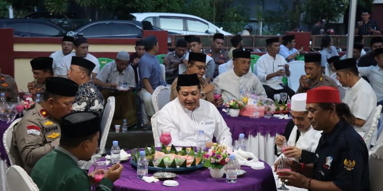 Pererat Sinergitas, Kapolres Selayar Buka Puasa Bersama Insan Media