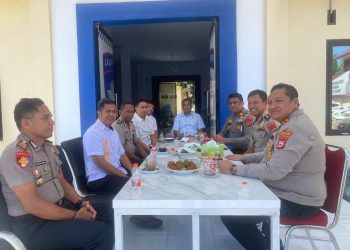 Perkuat Soliditas Internal,  Kapolres Selayar Ngopi Bareng Dengan PJU