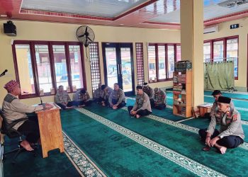 Bangun Karakter Humanis Anggota, Polres Tana Toraja Gelar Pembinaan Rohani dan Mental