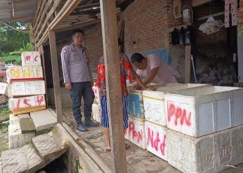Bhabinkamtibmas Polres Tana Toraja Ajak Warga Peran Aktif Jaga Kamtibmas