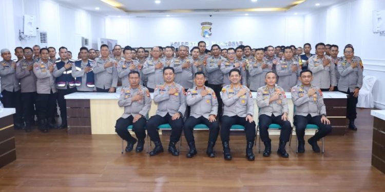 Kapolrestabes Makassar Terima Kunjungan Tim Sepervisi Korbinmas Baharkam Polri