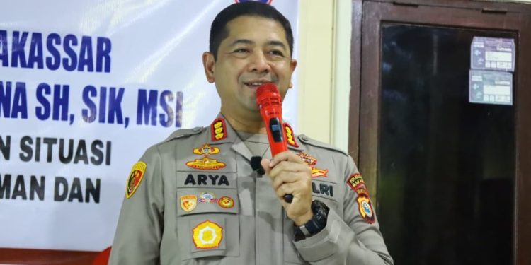 Gelar Ngopi Kamtibmas di Buakana, Ini Pesan Kapolrestabes Makassar ke Warga