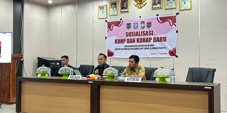 Kasat Reskrim Polres Soppeng Sosialisasi KUHP dan KUHAP Baru, Perkuat Pemahaman Hukum Masyarakat
