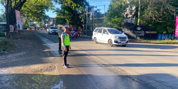 Personel Gelar Pengawasan Simpul Jalan, Kasat Lantas Polres Jeneponto: Diberikan Teguran dan Edukasi