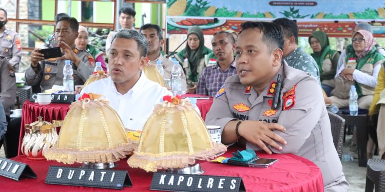 Kapolres Jeneponto Hadiri Panen Jagung Serentak dan Groundbreaking 10 Gudang Ketahanan Pangan