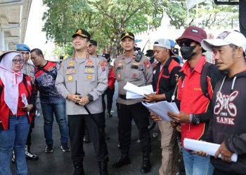 Kapolrestabes Makassar Turun Langsung Pantau Aksi Hari Buruh Internasional